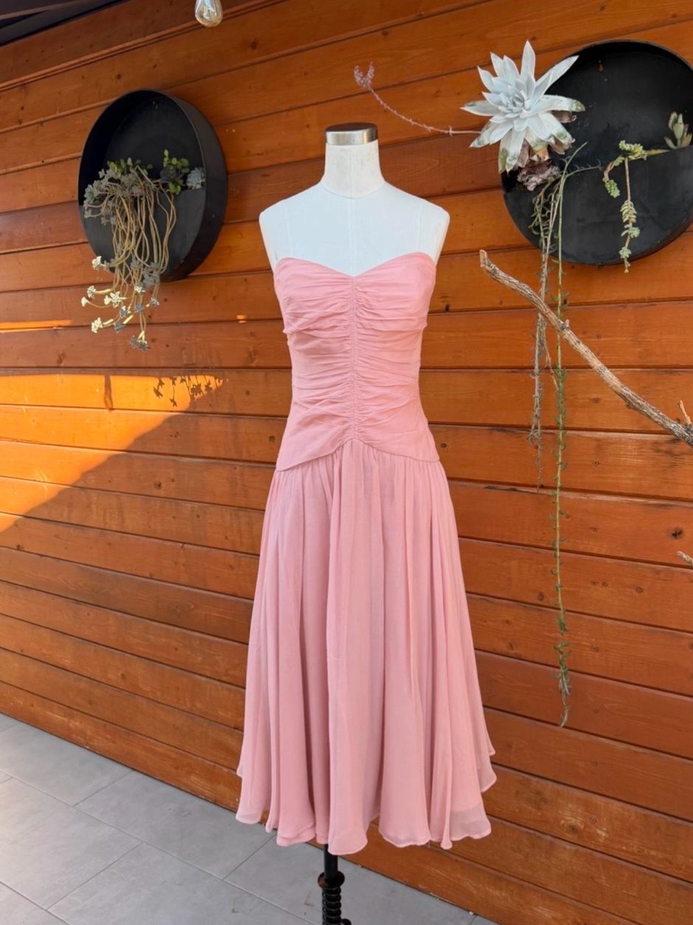 Rare Vintage Vera Wang Strapless Pink Chiffon Sweetheart Dress